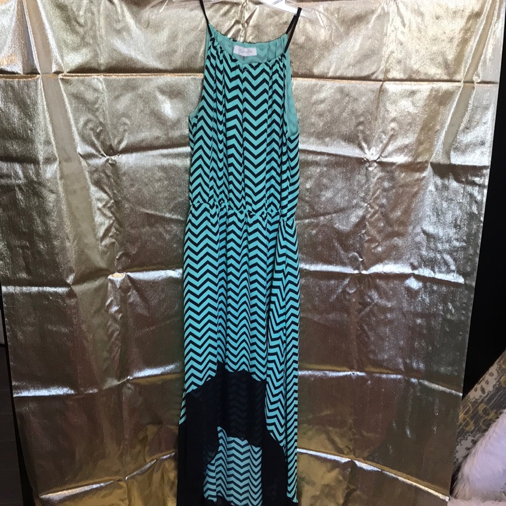 High low maxi Dress. Chevron pattern.